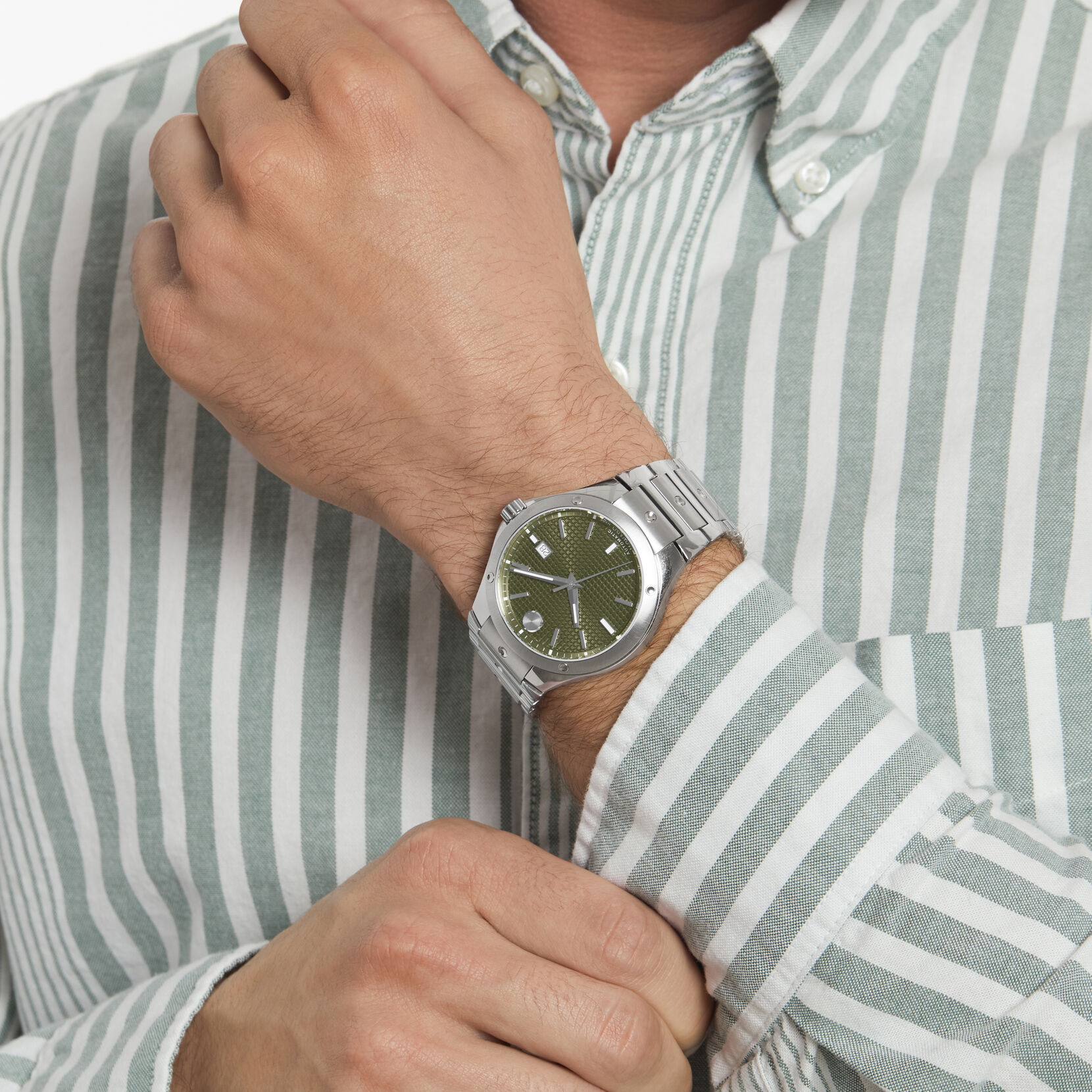 Movado | SE with watch dial silver bracelet and green Automatic