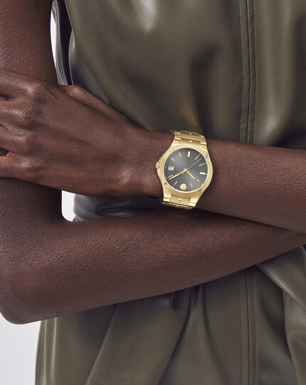 grey SE bracelet with dial watch Movado and gold |