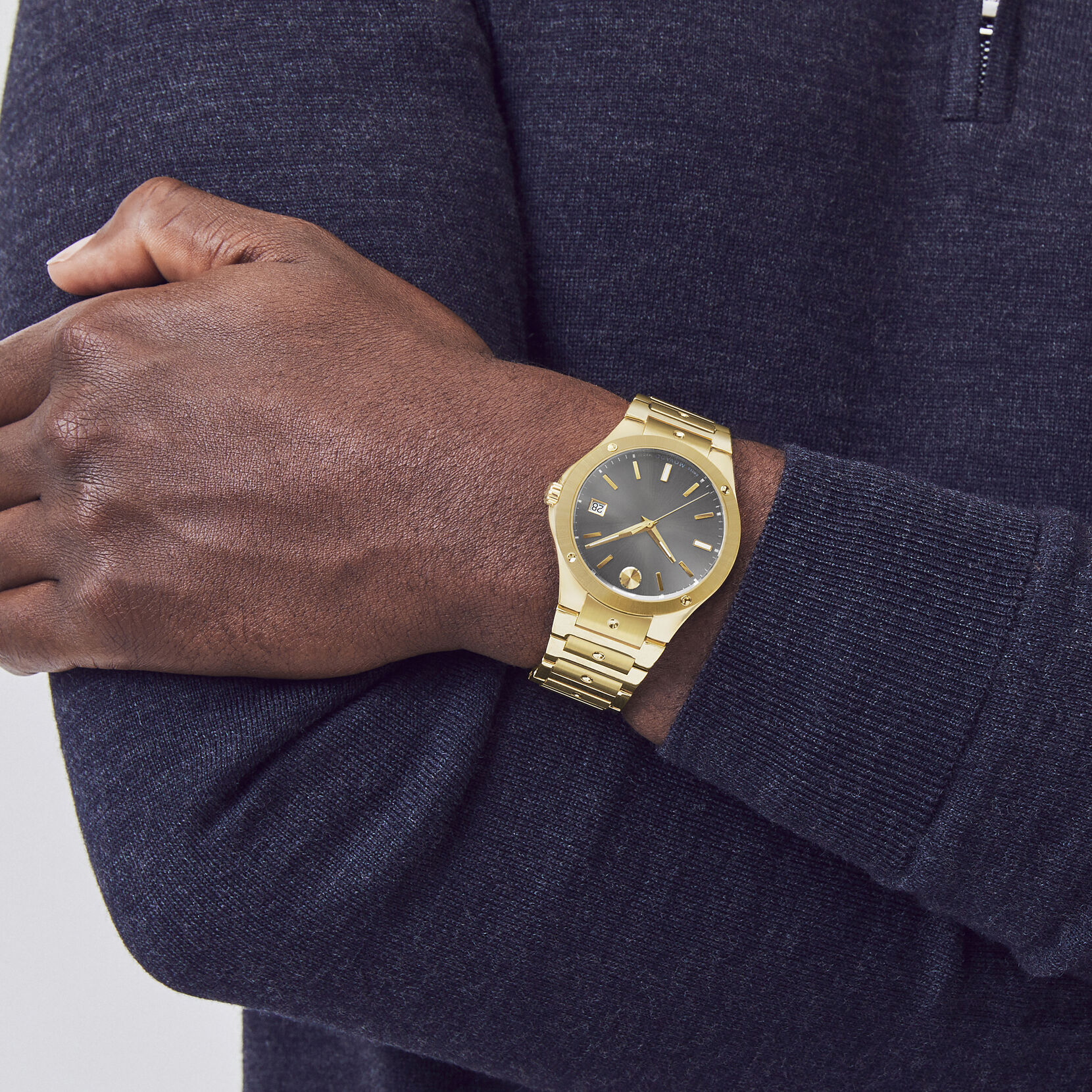 Movado | SE watch with gold bracelet and grey dial | Schweizer Uhren
